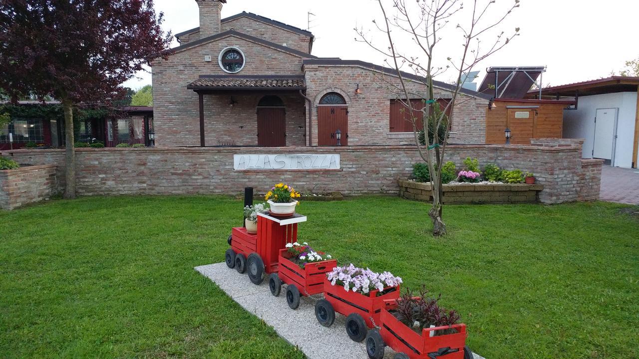 Agriturismo Alla Strozza Voghenza Extérieur photo